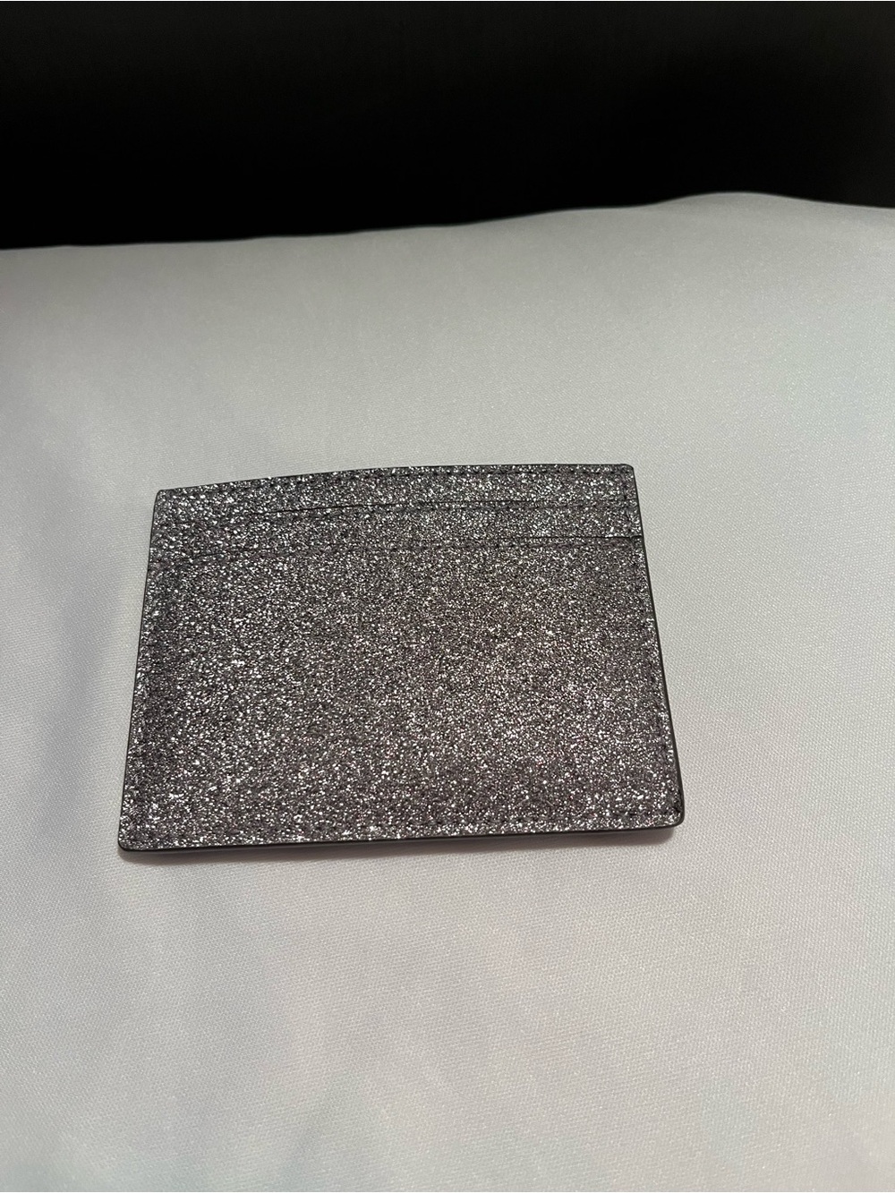 Kate Spade Silver Glitter Card Holder Wallet NWOT w/ Dust Bag - Picture 4 of 11